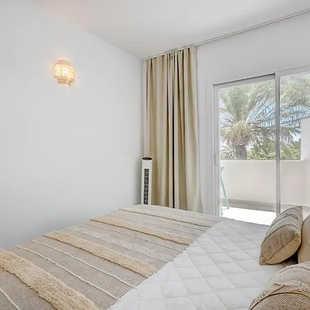 Lucy - 2 Bed Estepona